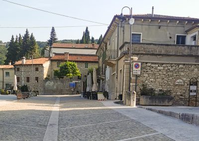 foto lavori ultimati di restauro alla pavimentazione centro storico s. giorgio valpolicella