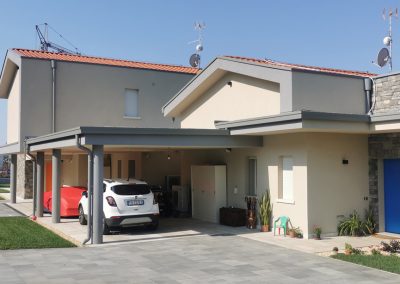 foto edificio scorcio facciata esterna edificio residenziale - progettazione, scelta materiali, direzione lavori a cura dello studio ballarini
